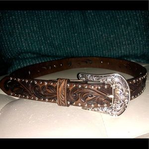 Womens Ariat belt